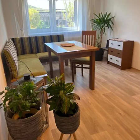 Next The Train Station Apartamento *